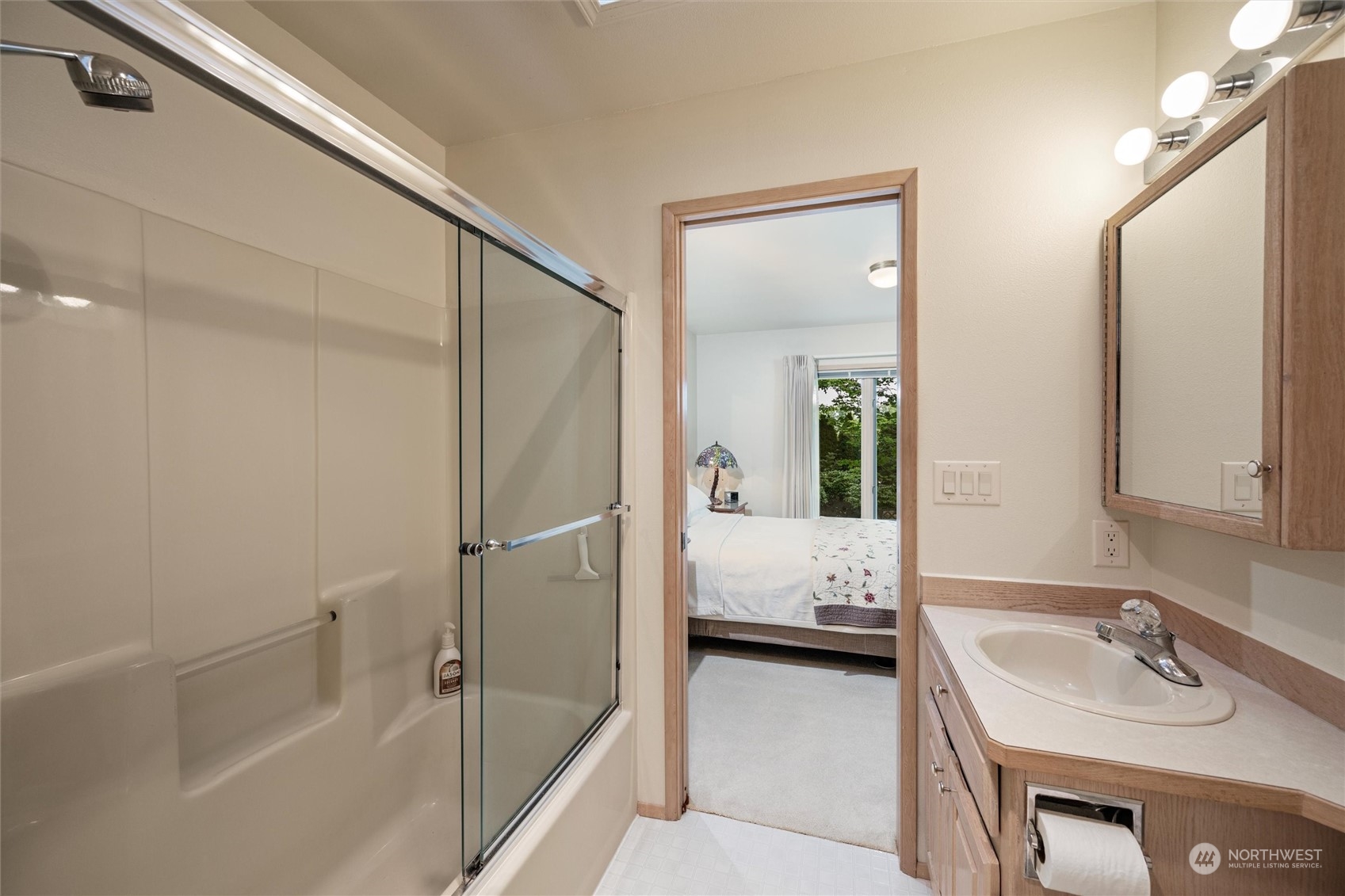 1498 E Village Lane Unit: B
