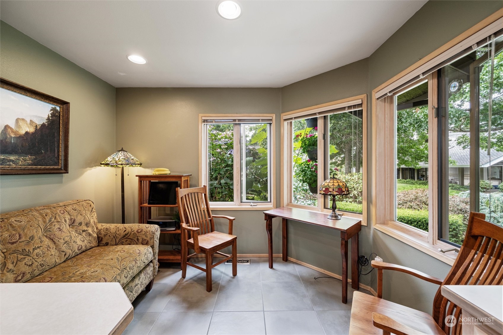 1498 E Village Lane Unit: B