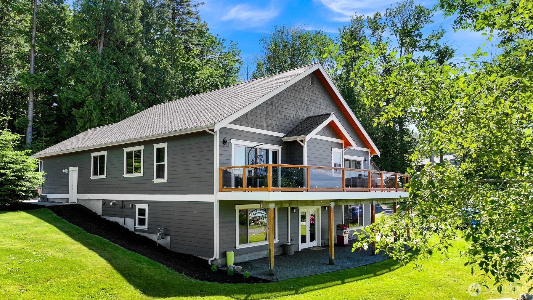 5496 Grandview Road
