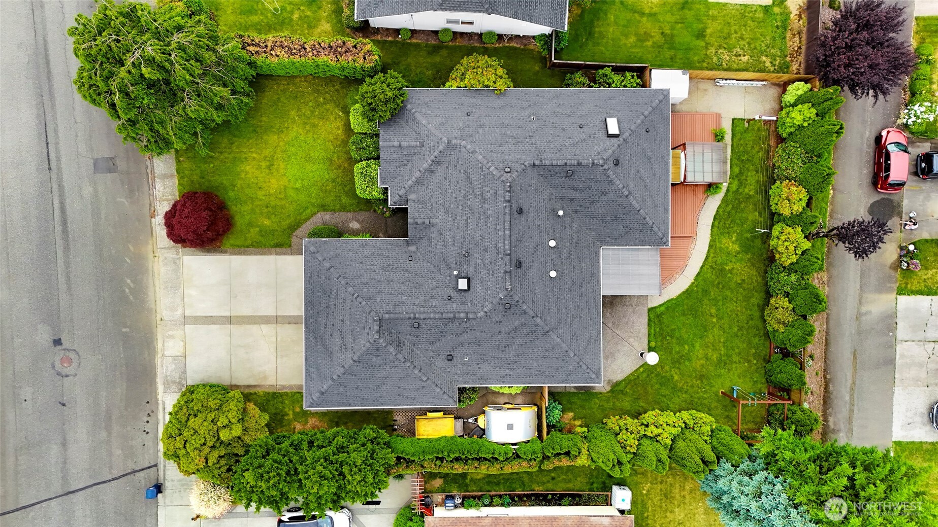 202 E Sunrise Drive