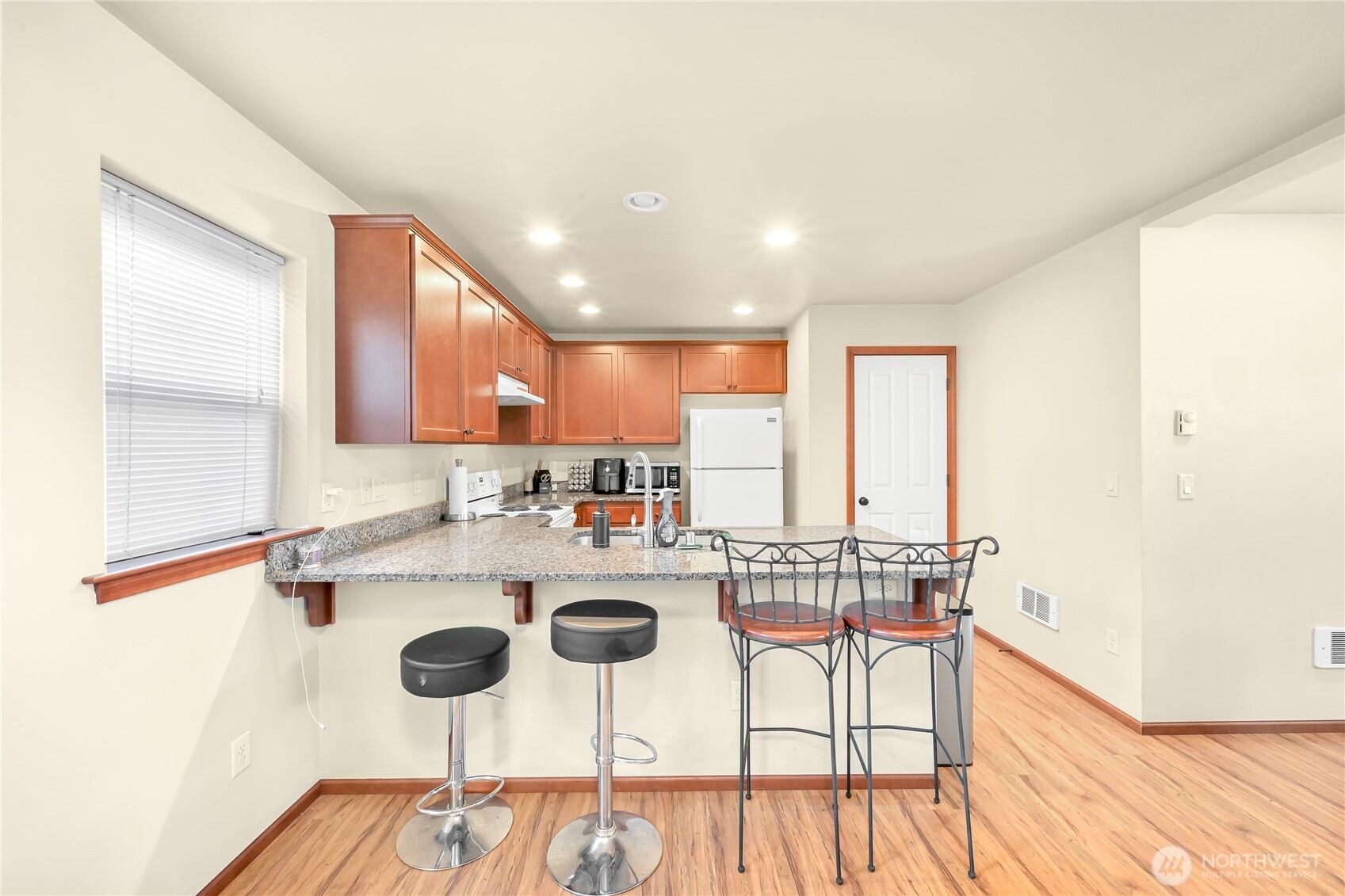 5751 Fallbrook Lane