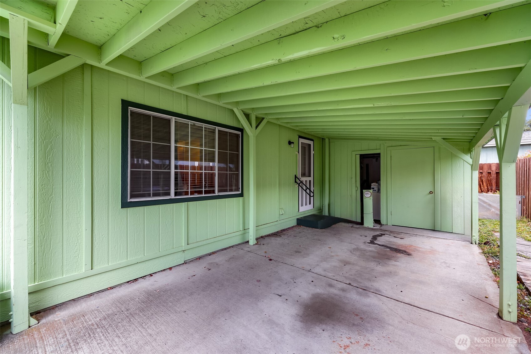 2015 24th Street Unit: 101