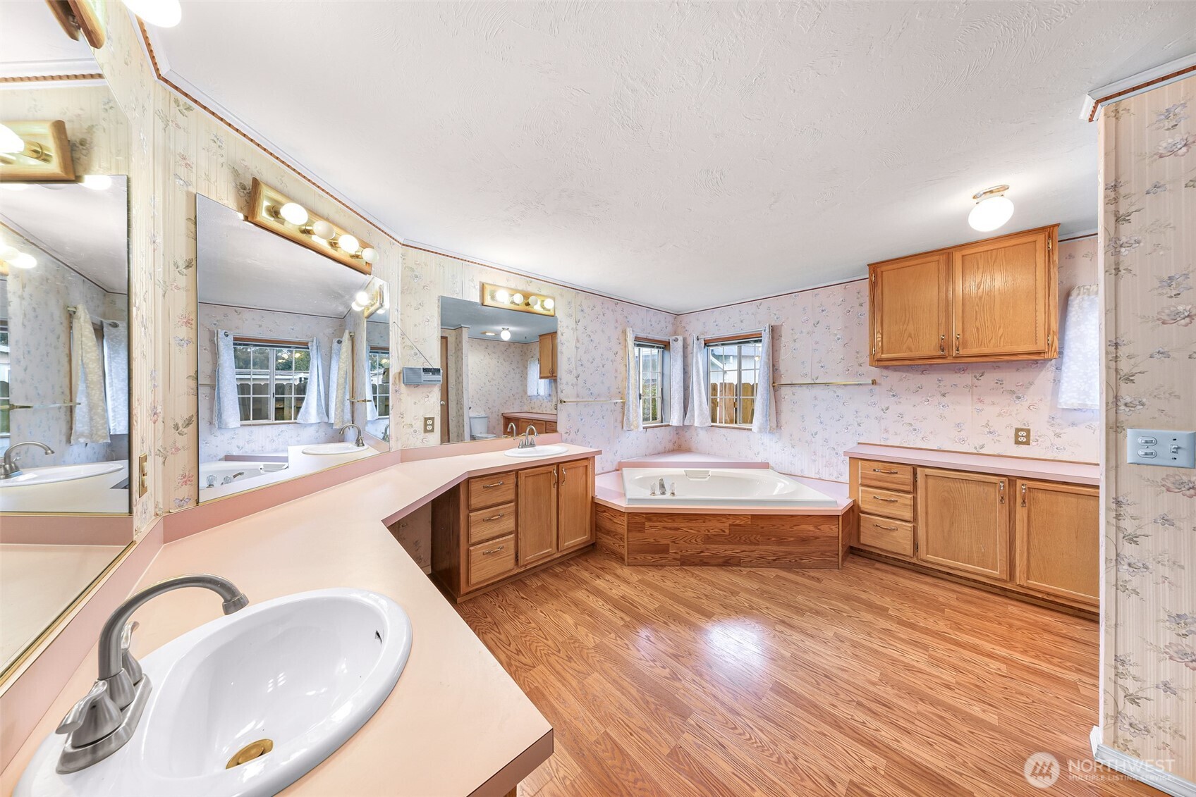 2015 24th Street Unit: 101