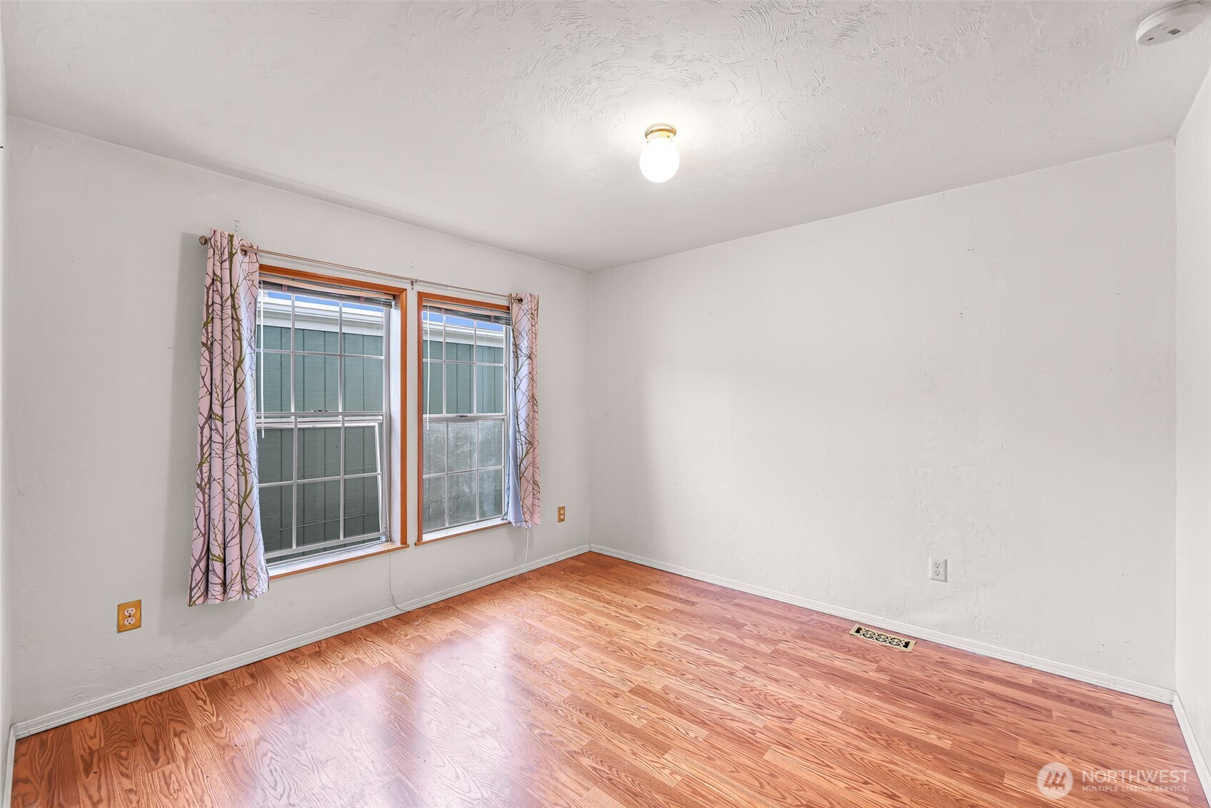 2015 24th Street Unit: 101