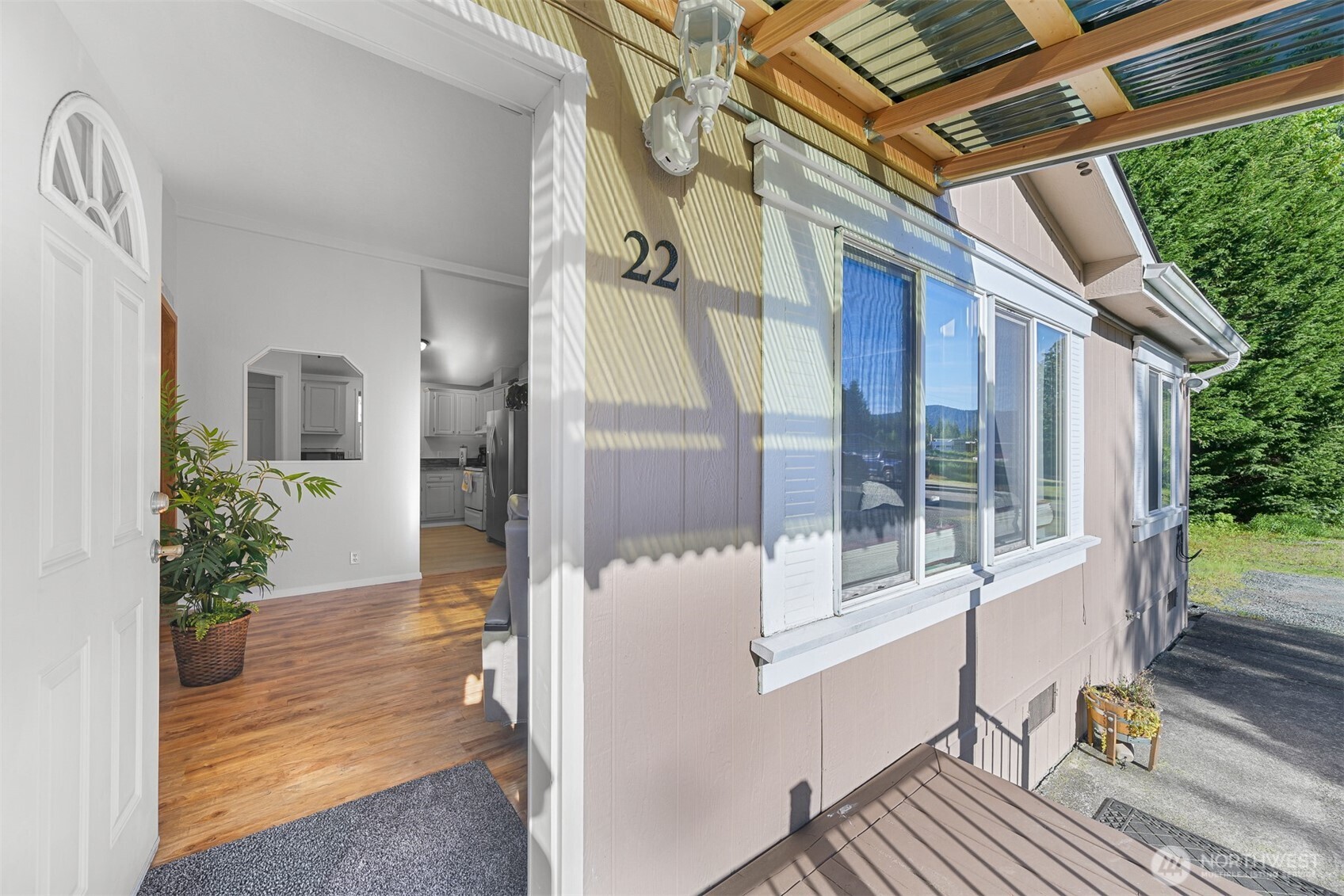2174 Yew Street Road Unit: 22