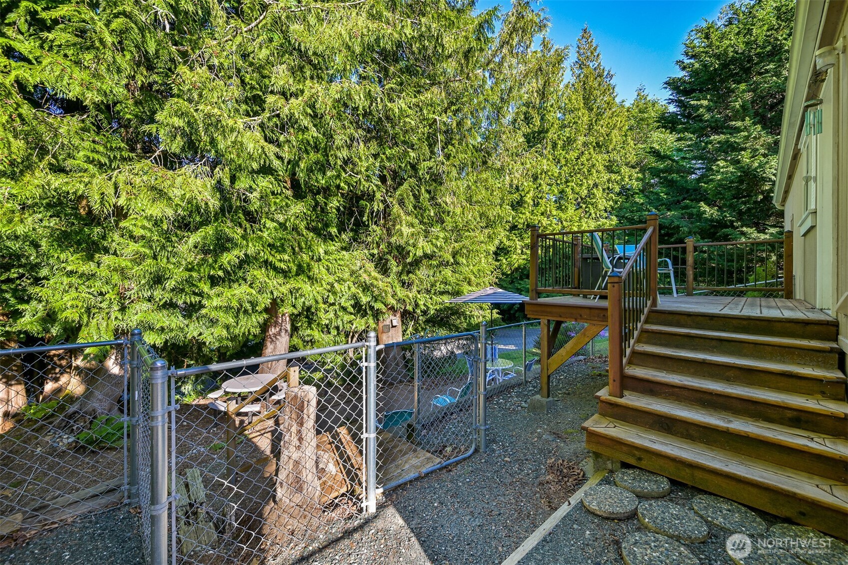 2174 Yew Street Road Unit: 22