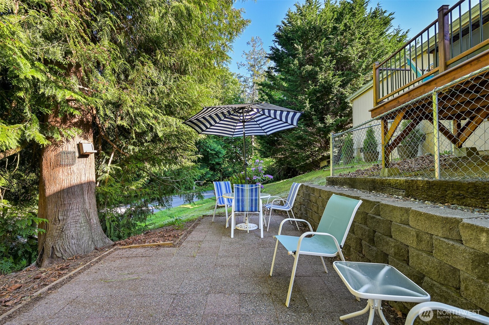 2174 Yew Street Road Unit: 22
