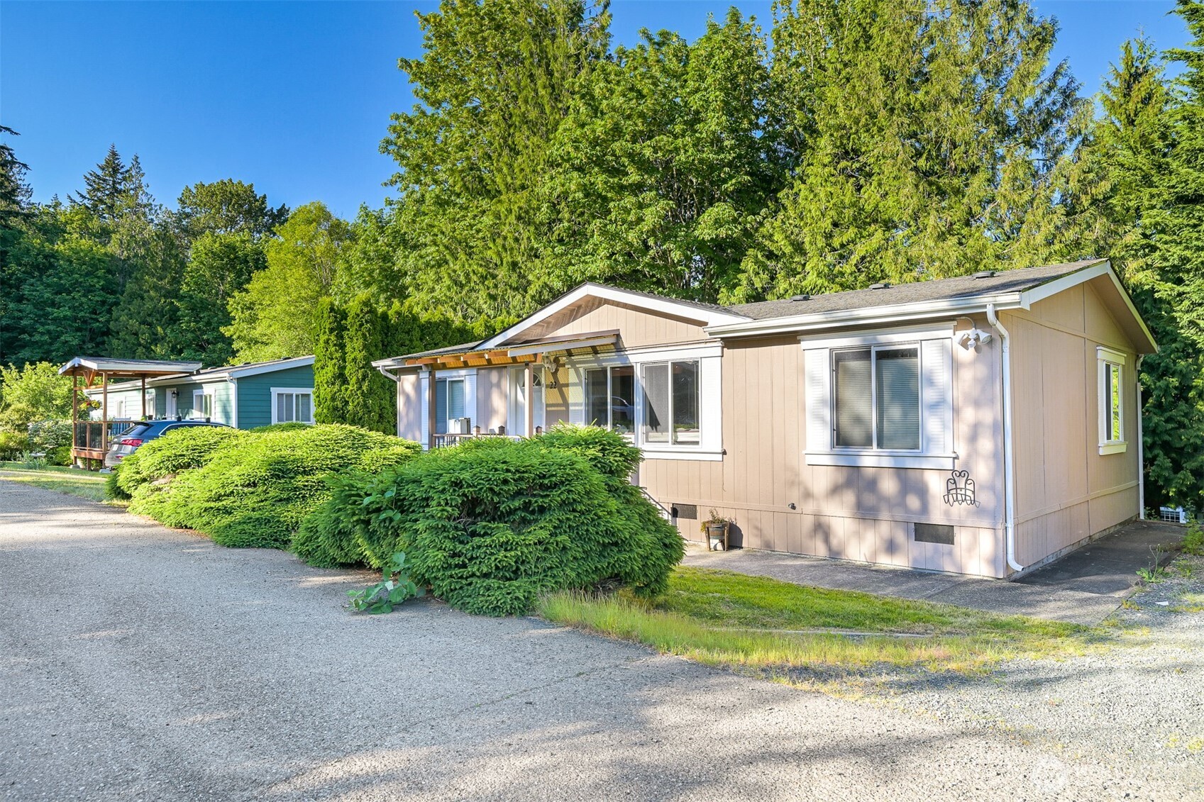 2174 Yew Street Road Unit: 22