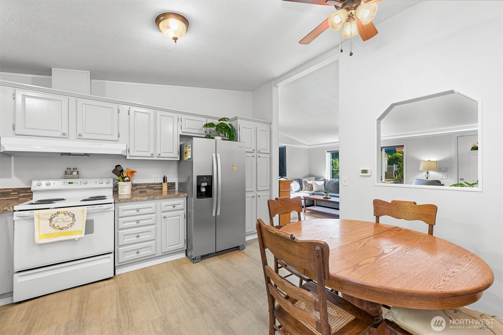 2174 Yew Street Road Unit: 22