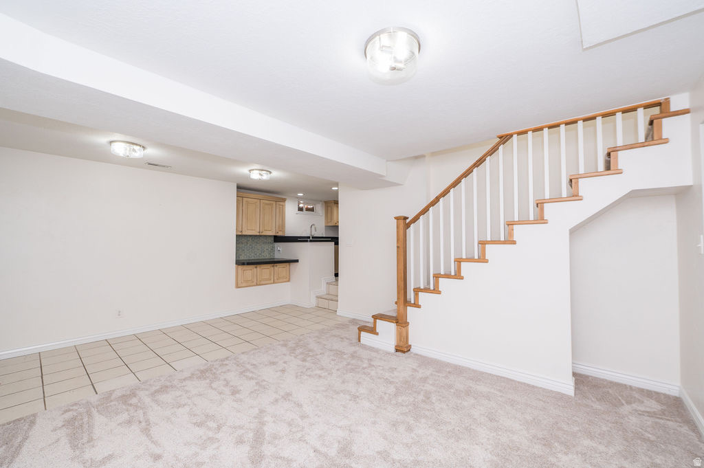 1411 E WOODLAND AVE