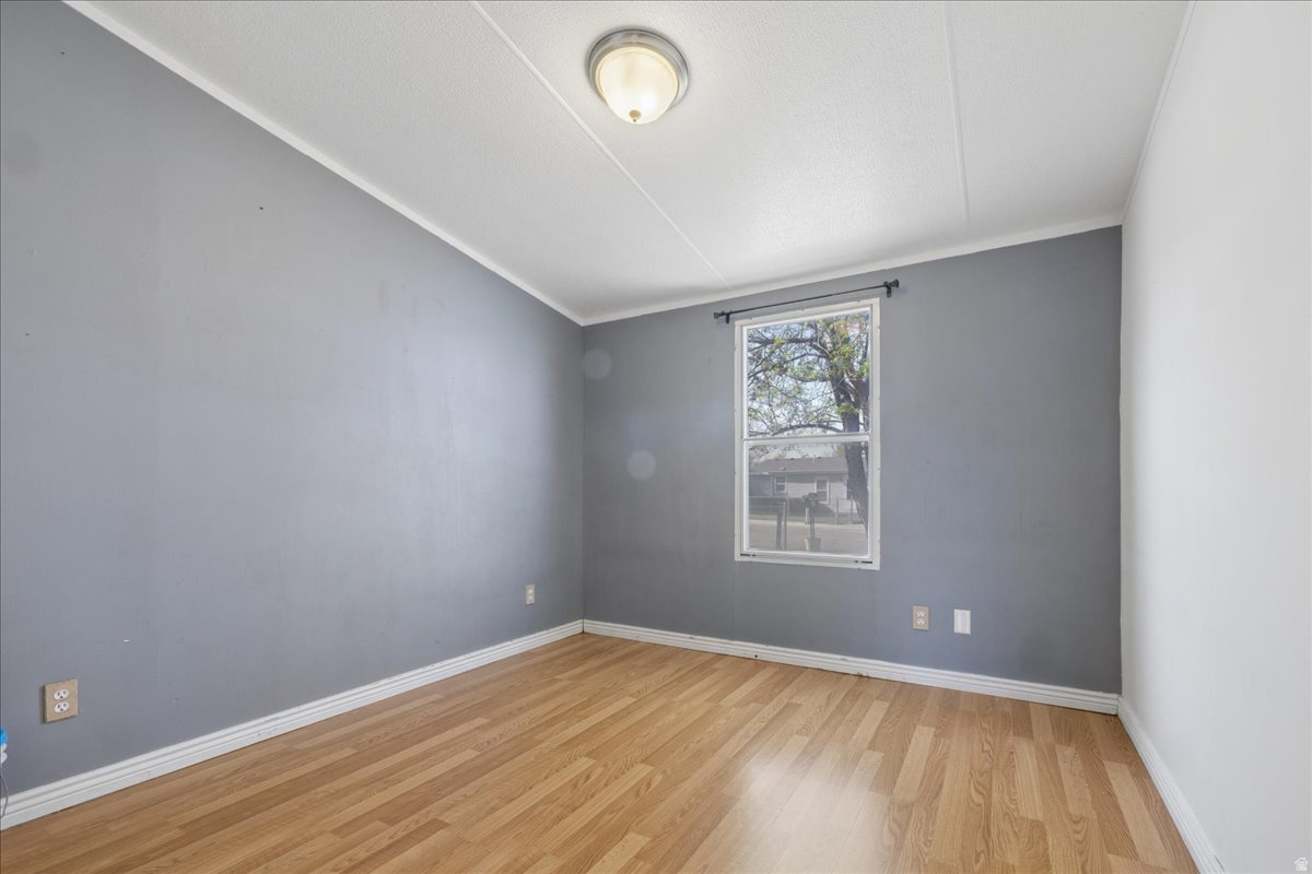 449 W RICHARD ST