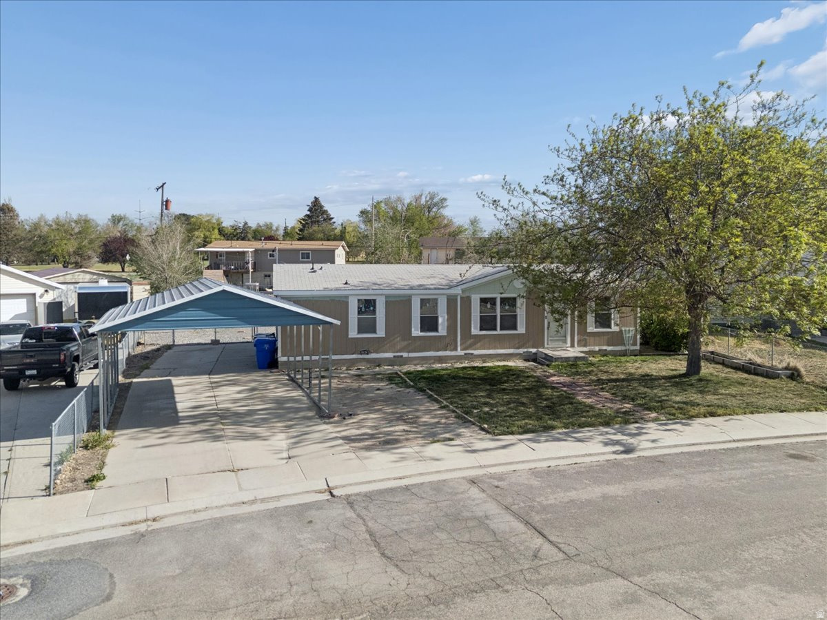 449 W RICHARD ST