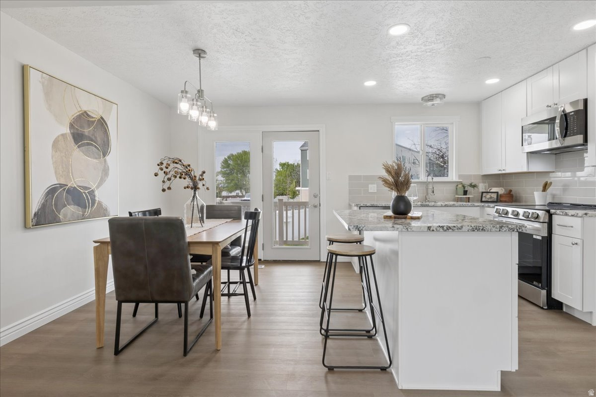 556 KIMBALL DR