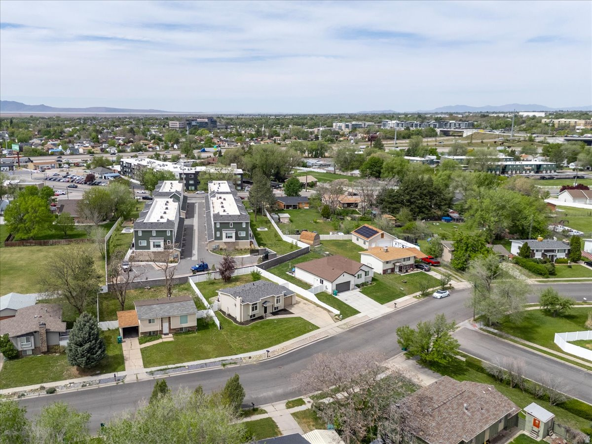 556 KIMBALL DR