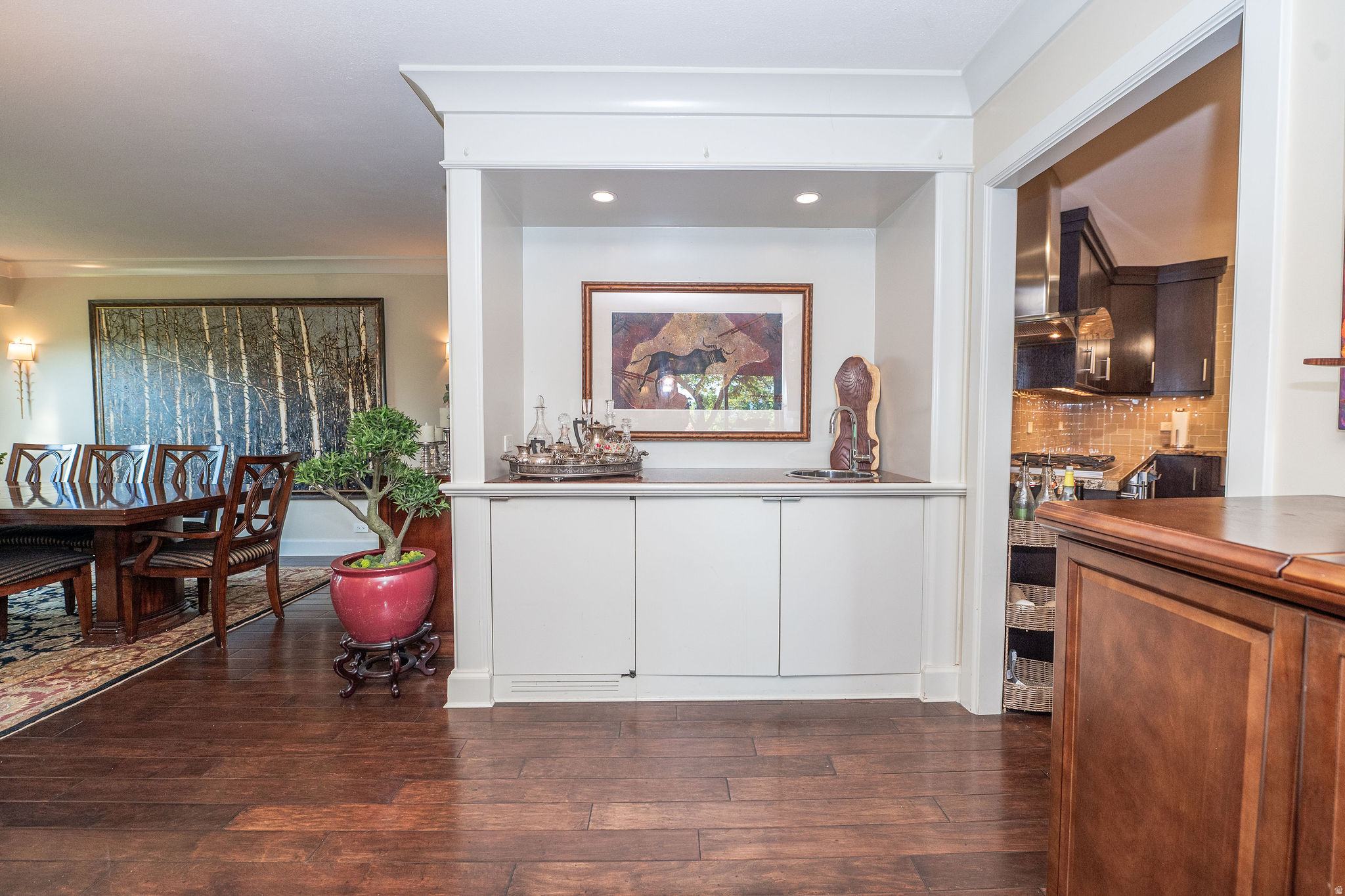 900 S DONNER WAY #101