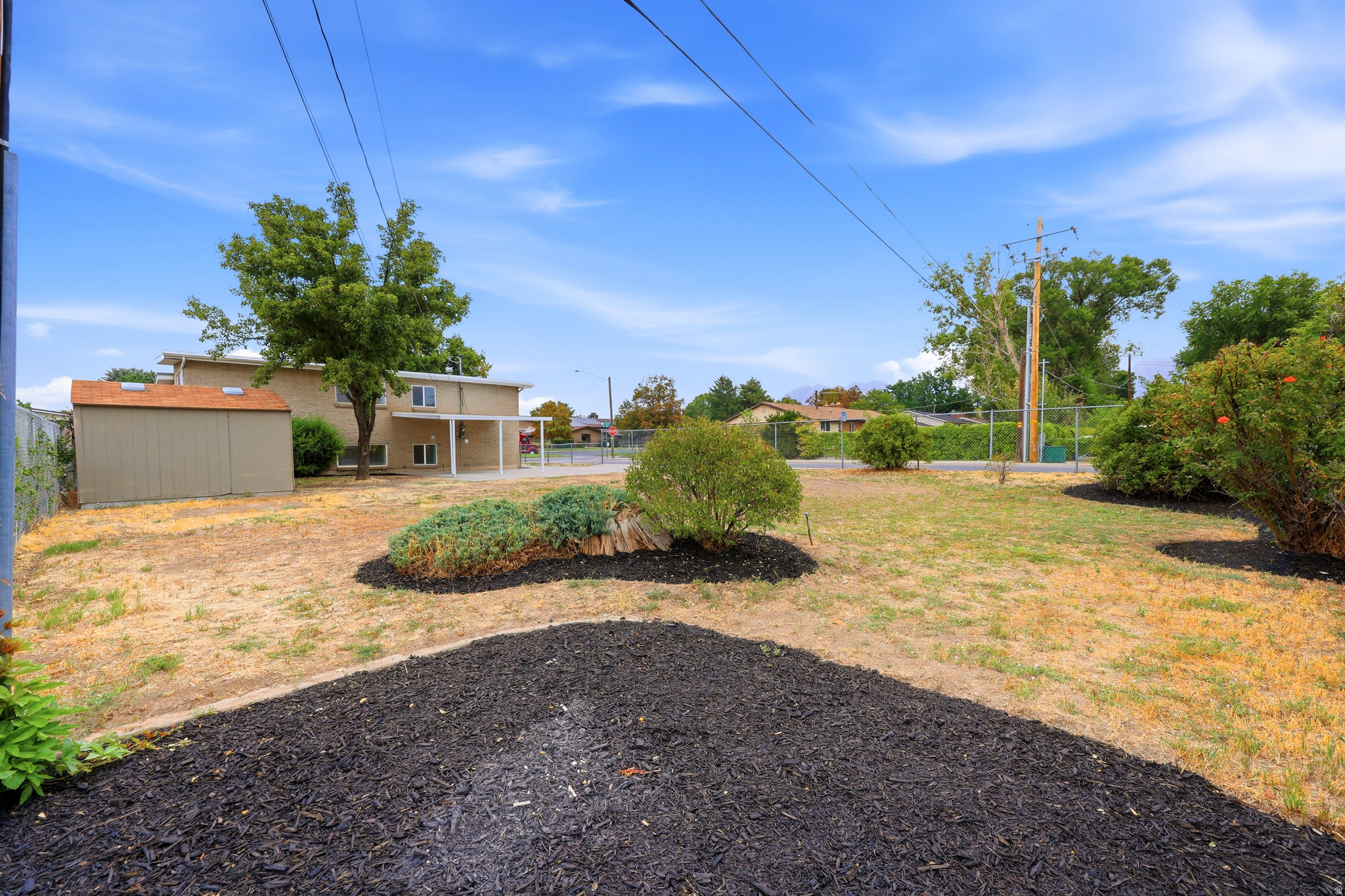 325 W PRINCETON DR