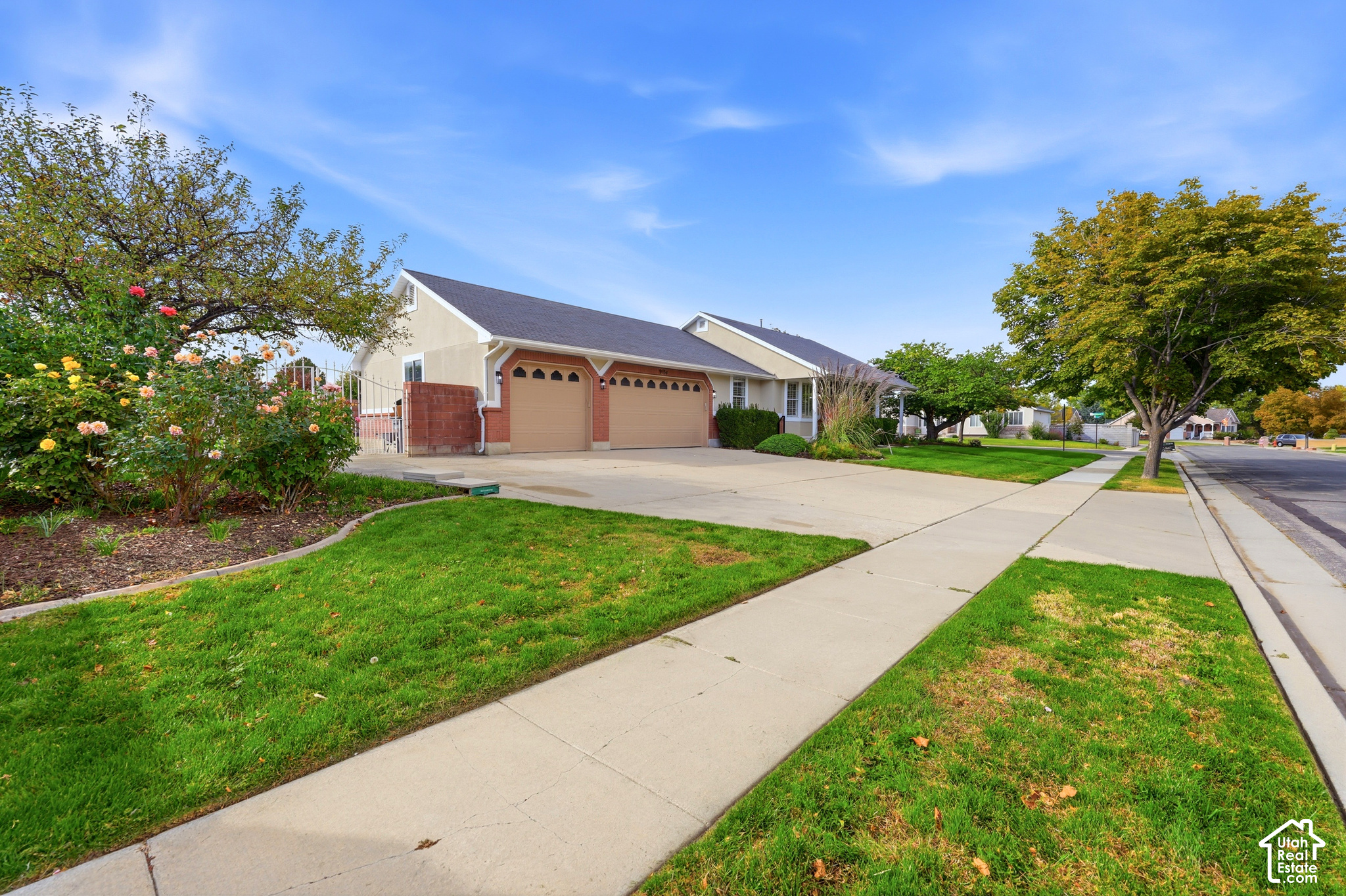 9934 S PRESIDENTIAL DR