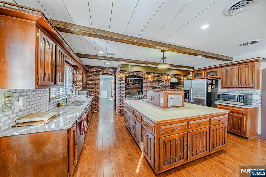 63 Colony Avenue