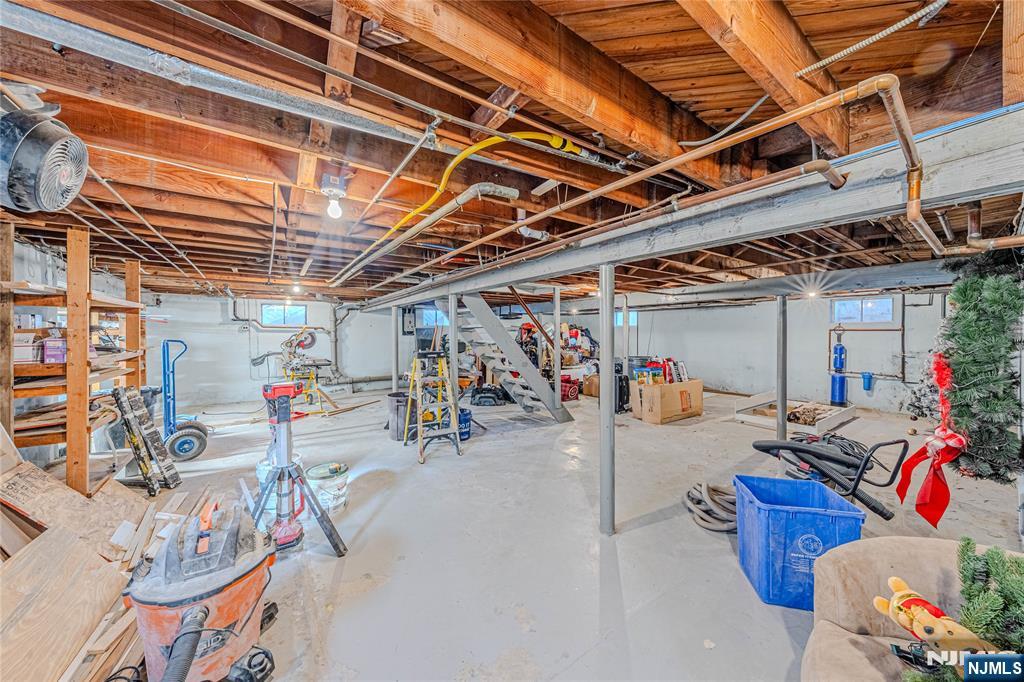 63 Colony Avenue