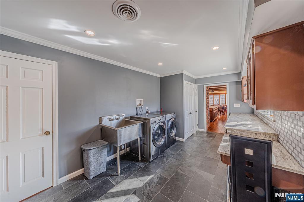 63 Colony Avenue