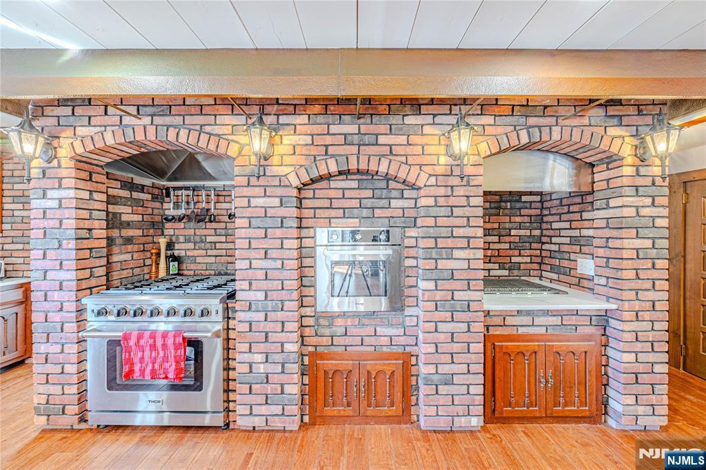 63 Colony Avenue