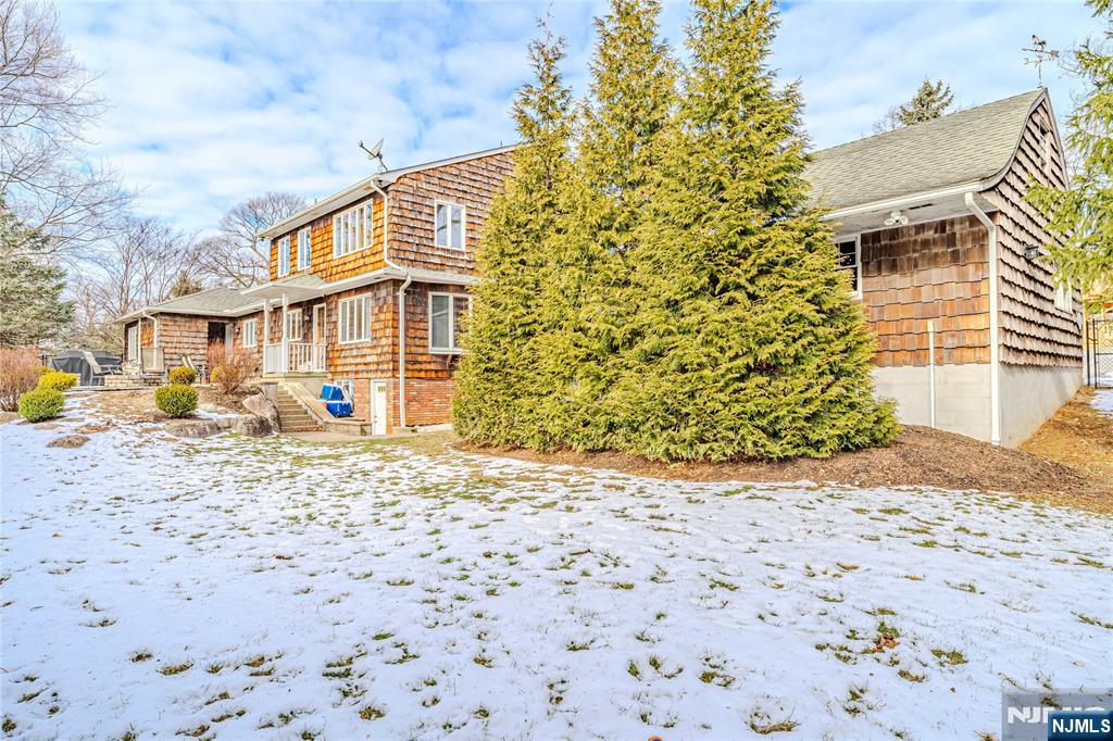 63 Colony Avenue