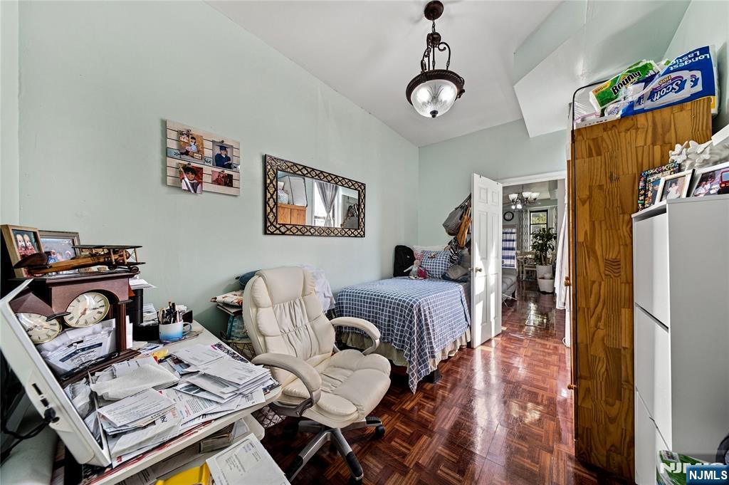 326 32nd Street