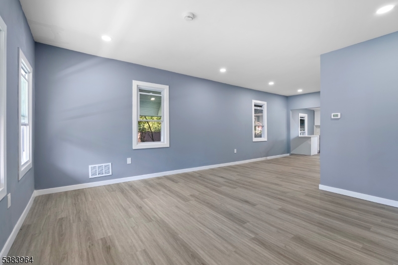 35 Boonton Ave
