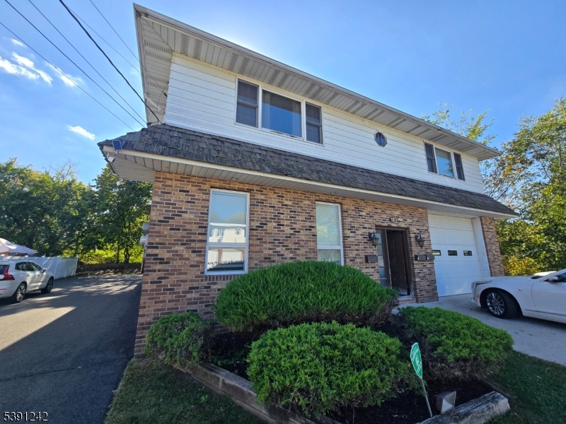19 Hillery St