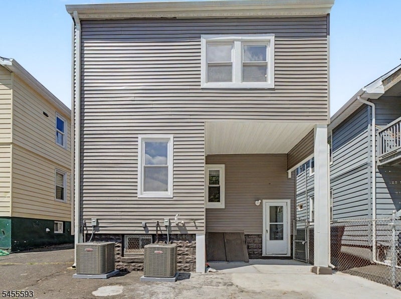 35 Wheeler St 2