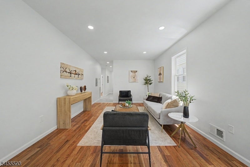 35 Wheeler St 2