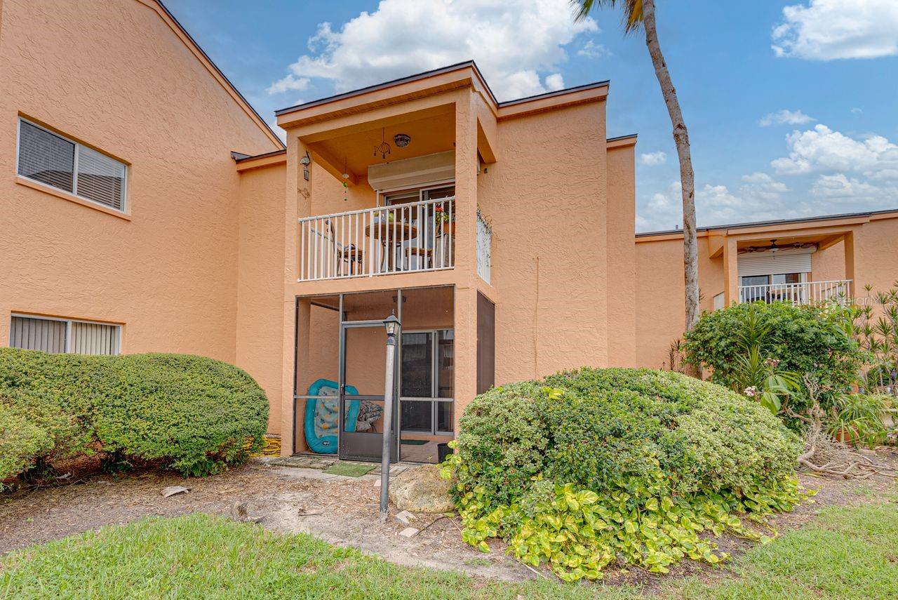 7400 SUNSHINE SKYWAY LANE S Unit: 103