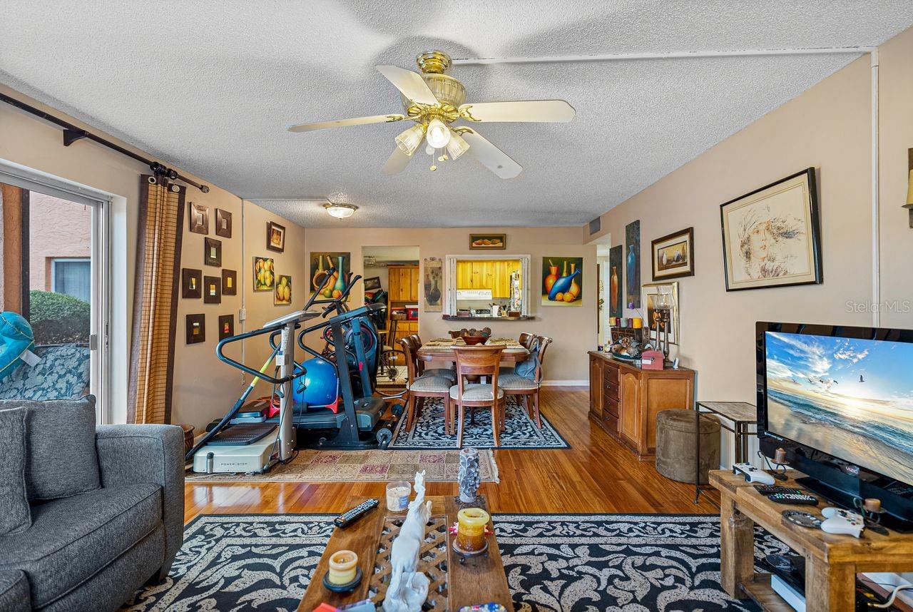 7400 SUNSHINE SKYWAY LANE S Unit: 103