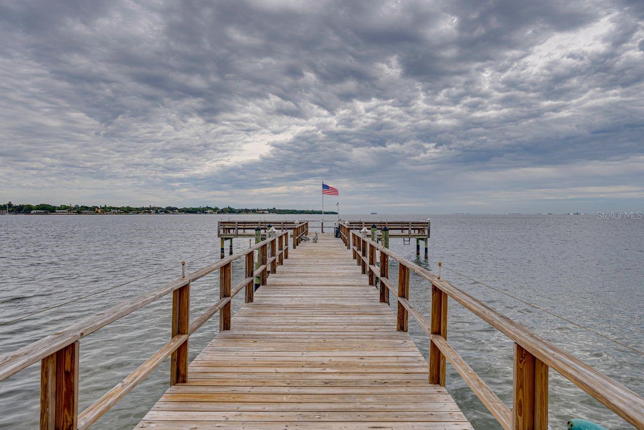 7400 SUNSHINE SKYWAY LANE S Unit: 103