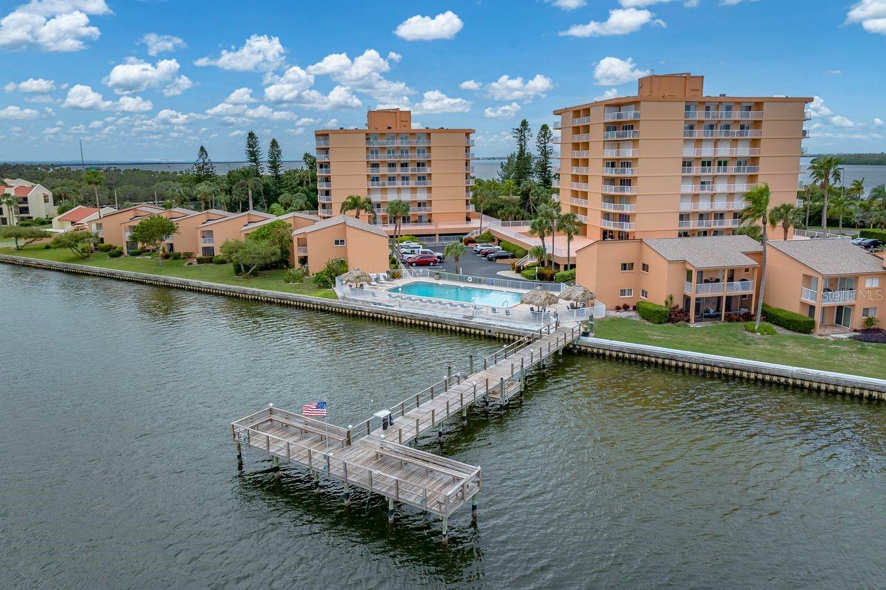 7400 SUNSHINE SKYWAY LANE S Unit: 103