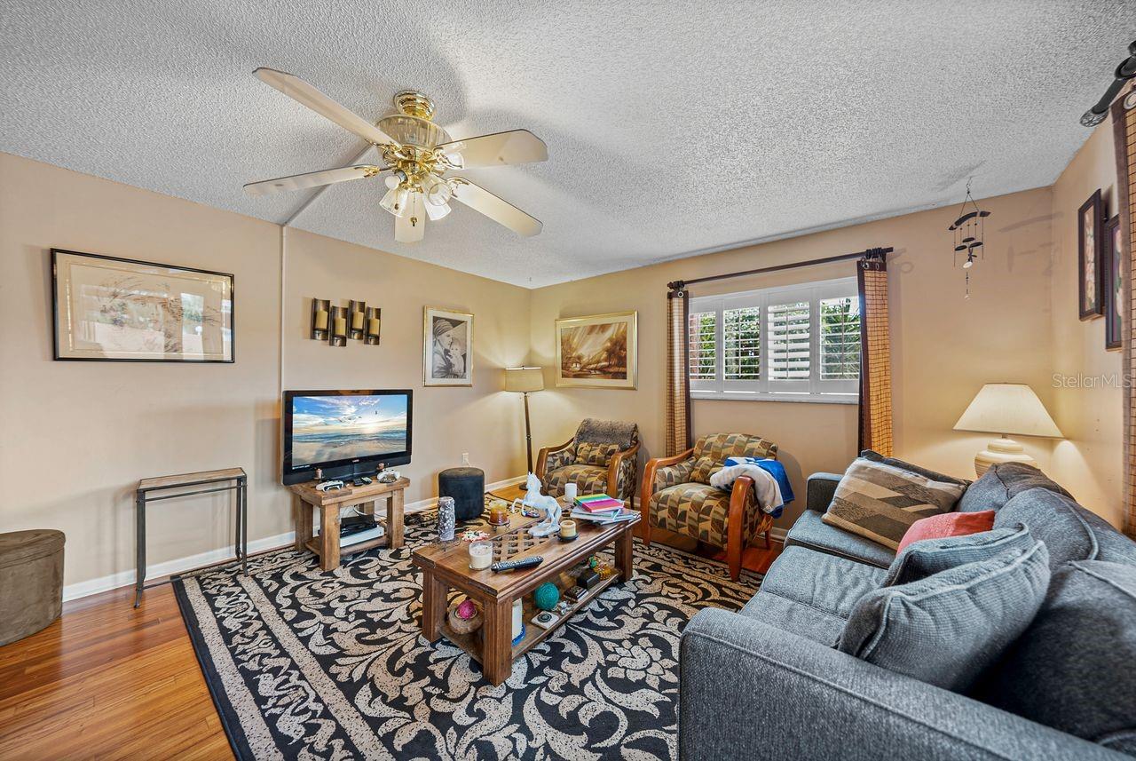 7400 SUNSHINE SKYWAY LANE S Unit: 103