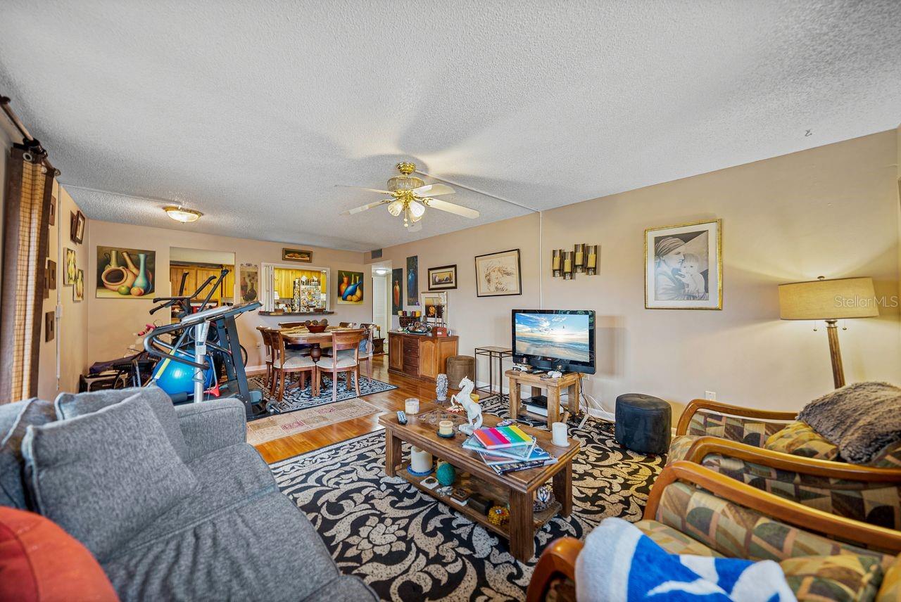 7400 SUNSHINE SKYWAY LANE S Unit: 103