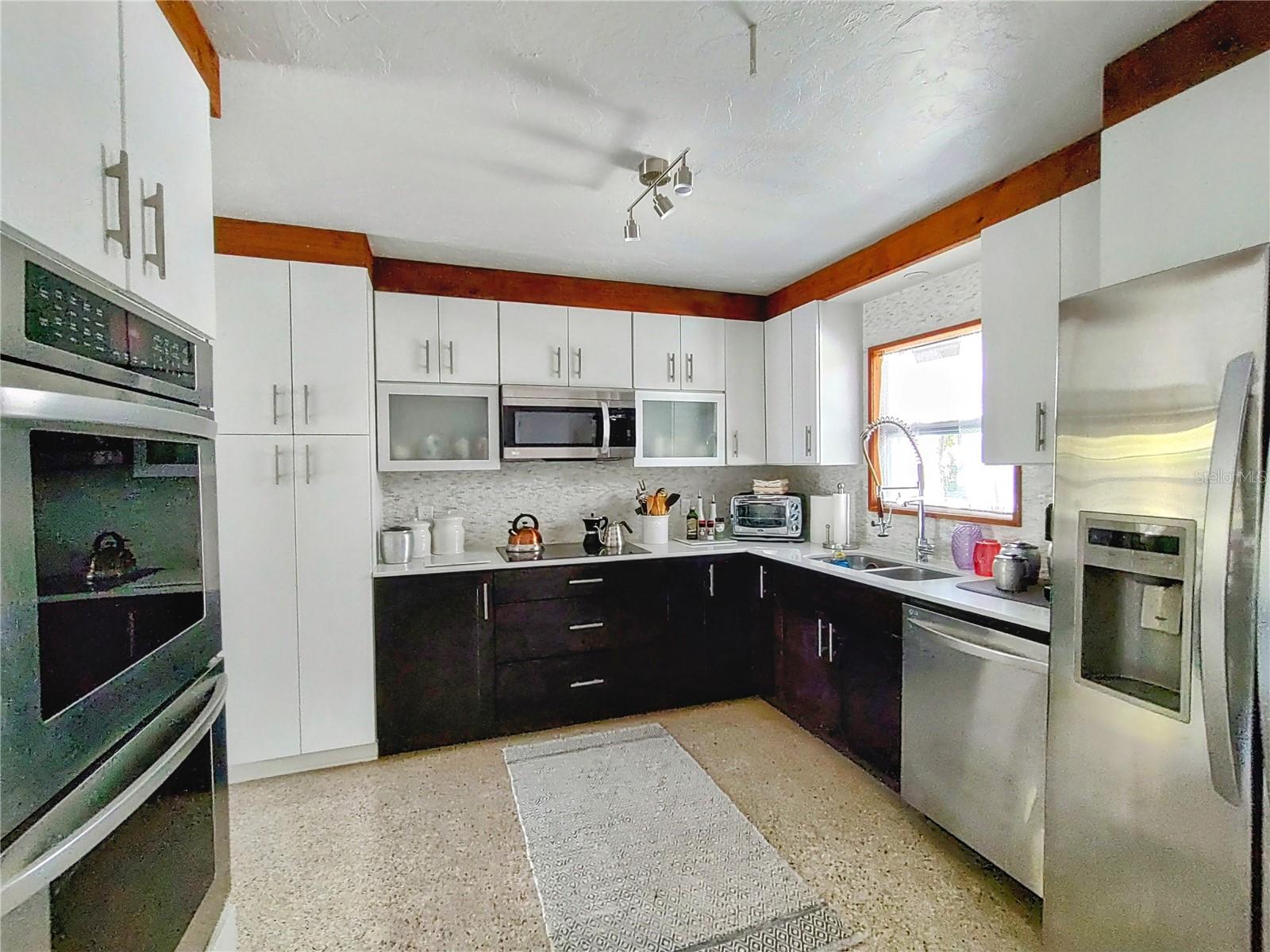 3400 CLARK DR