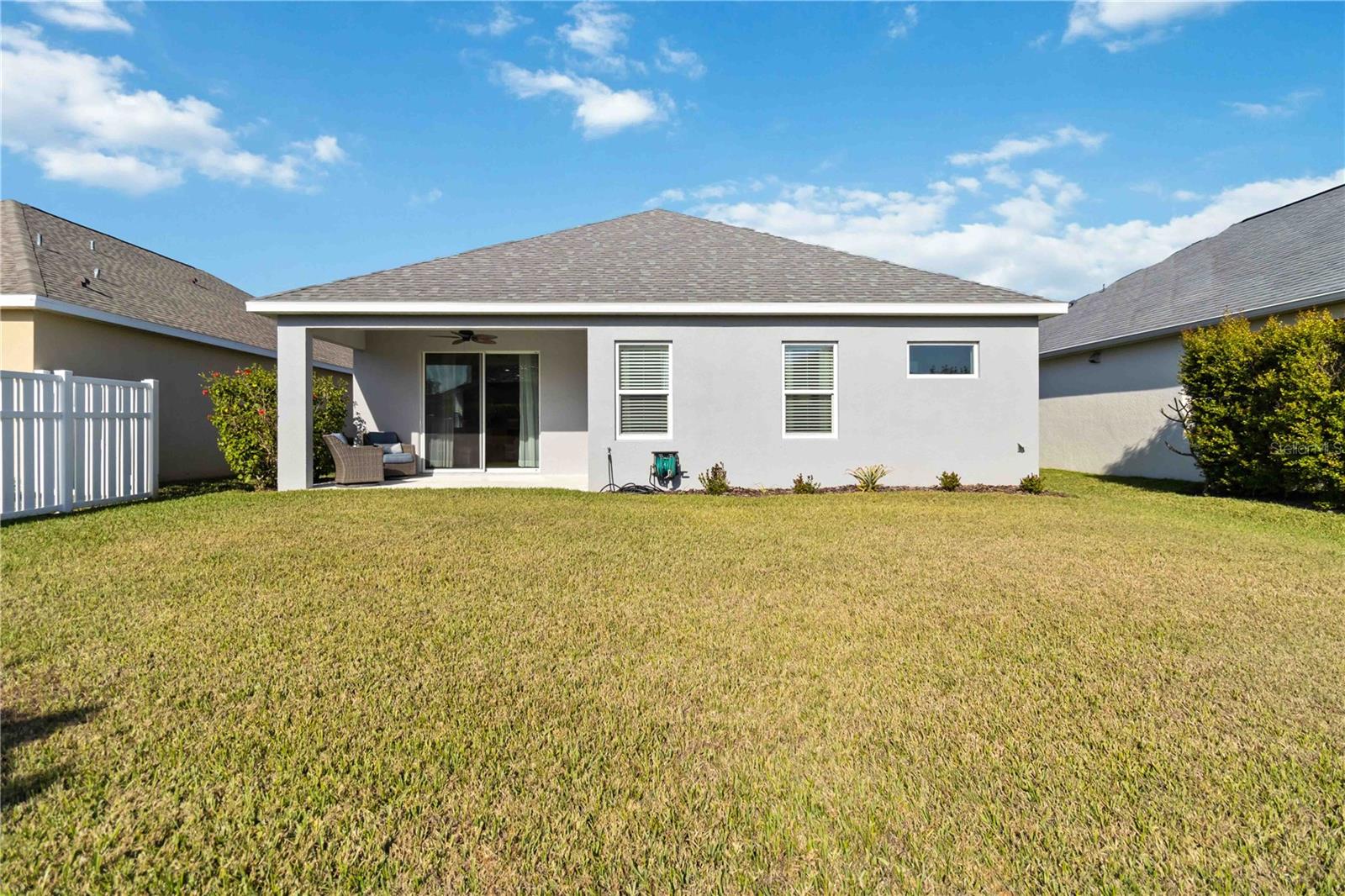 10931 BLUE MAGNOLIA LN