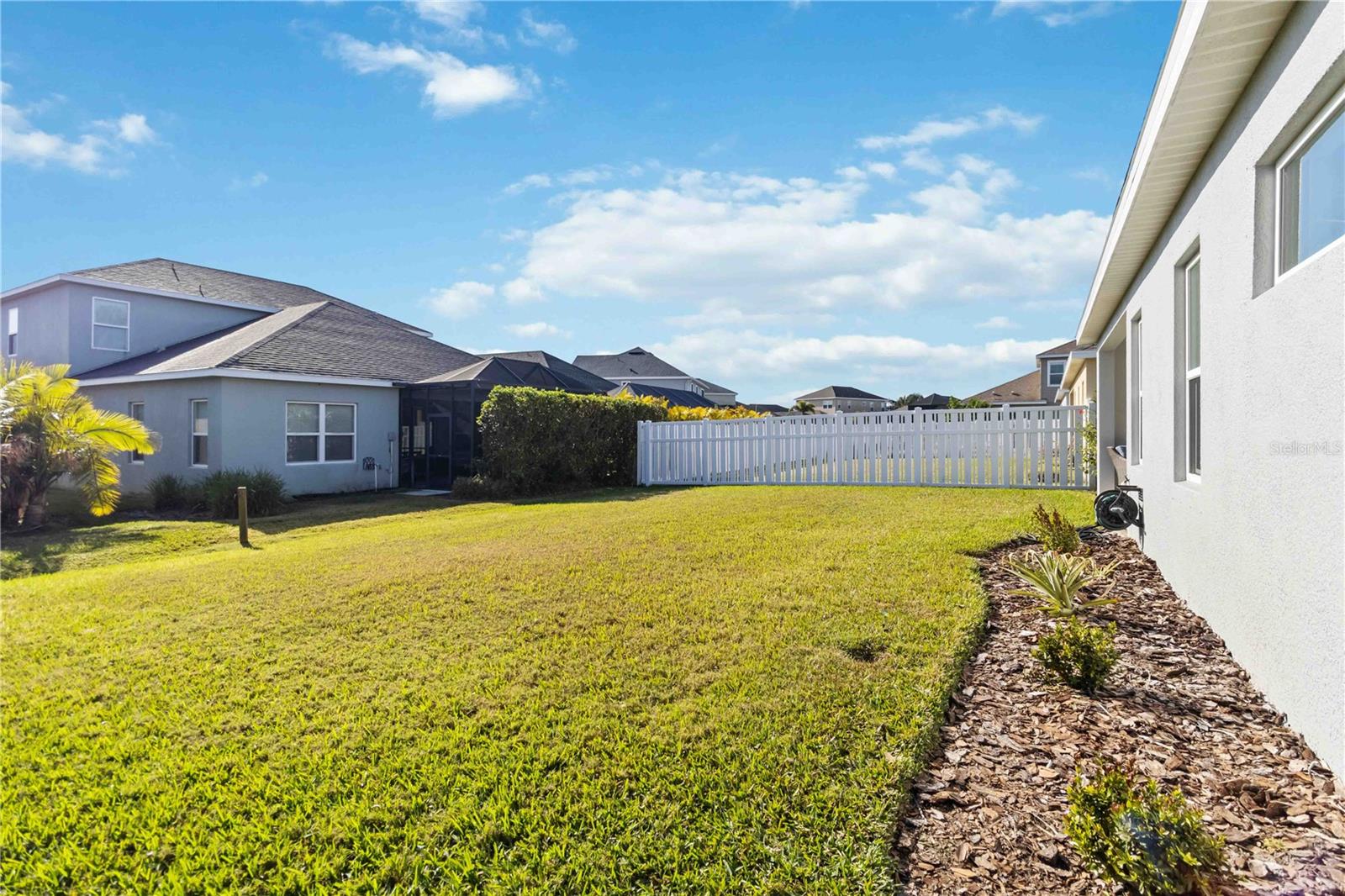 10931 BLUE MAGNOLIA LN