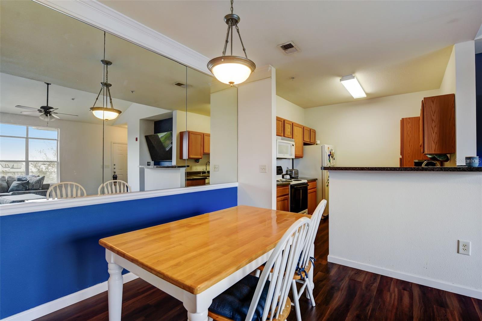 4802 51 ST W #1017