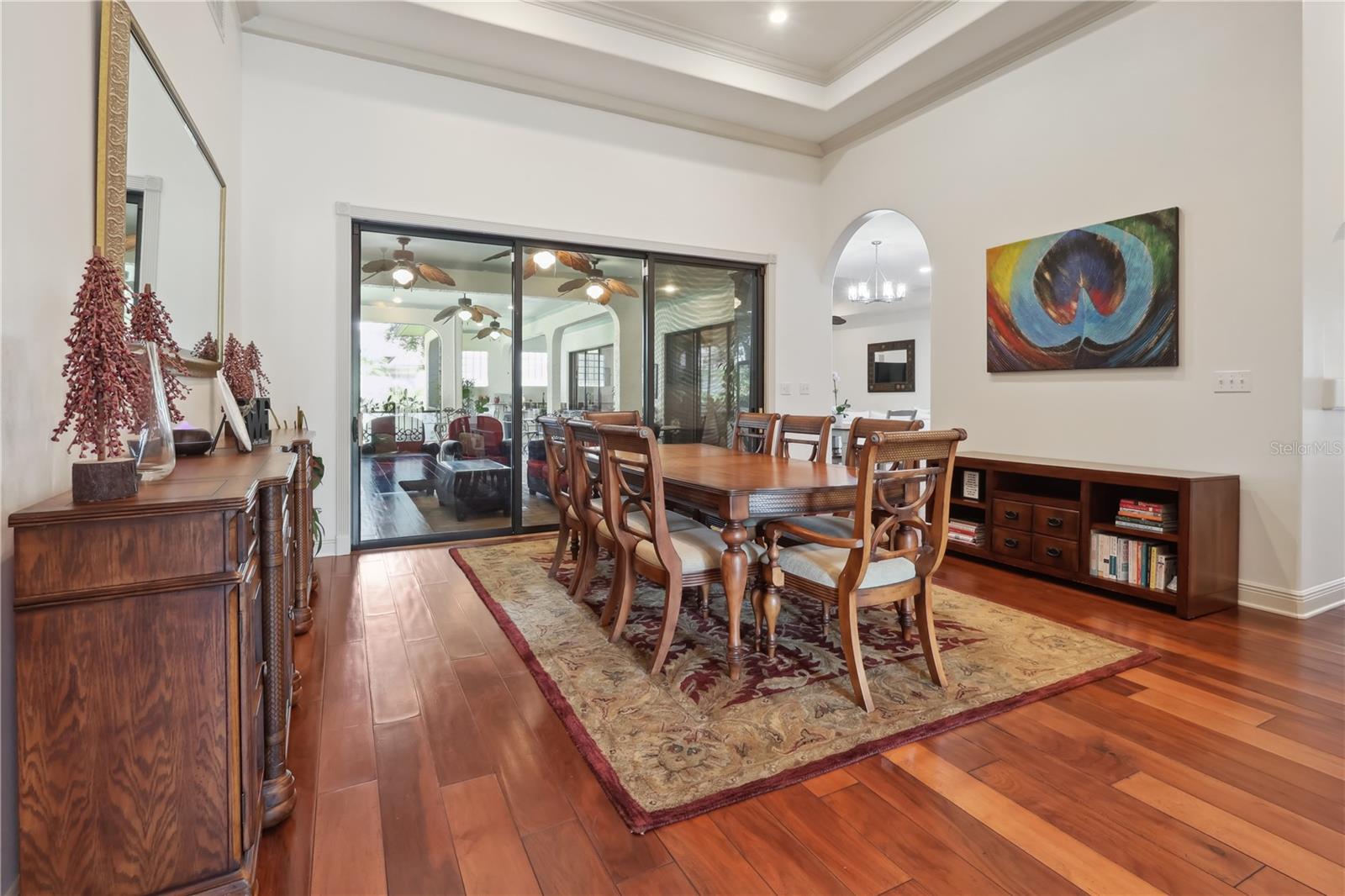 4696 DEL SOL BLVD