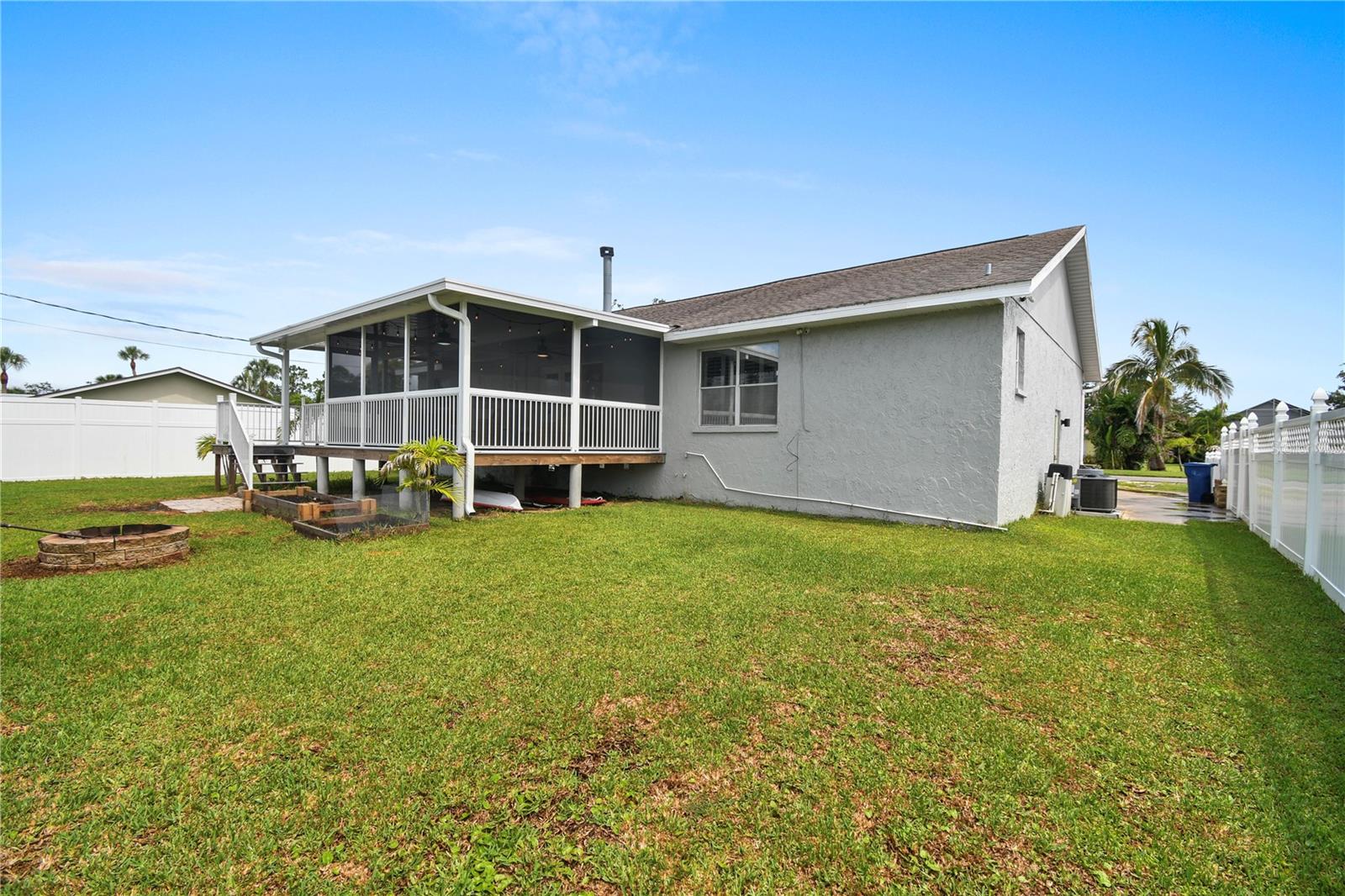 354 WILLOW LN