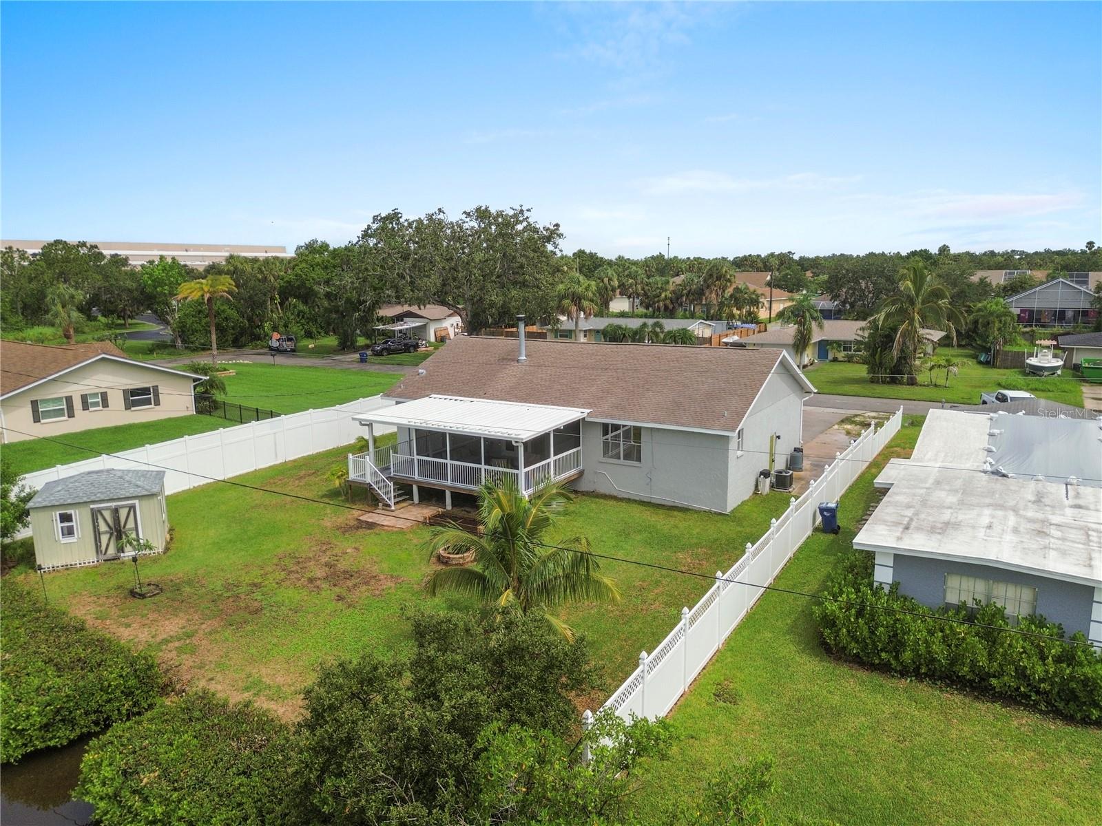 354 WILLOW LN