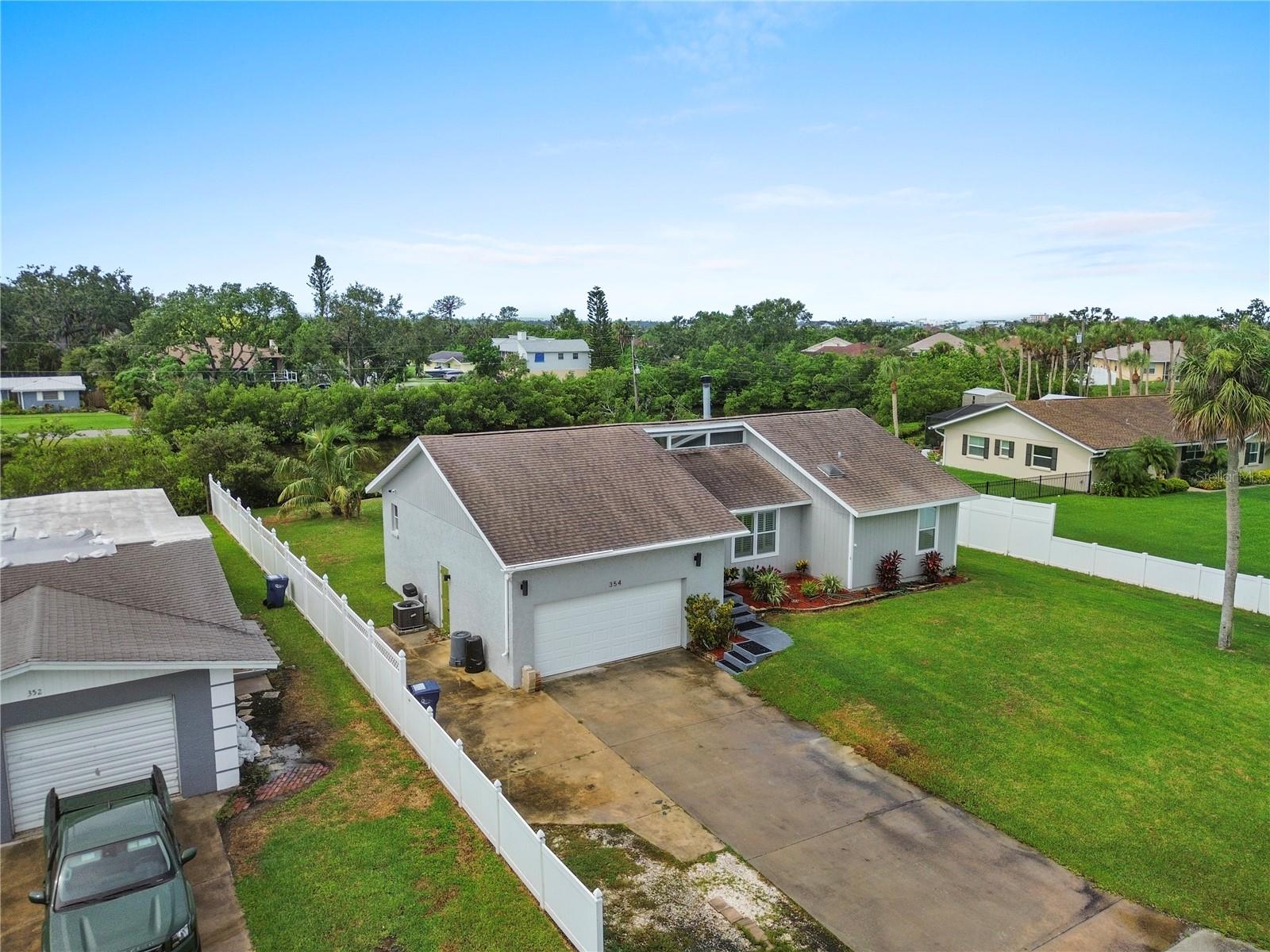 354 WILLOW LN