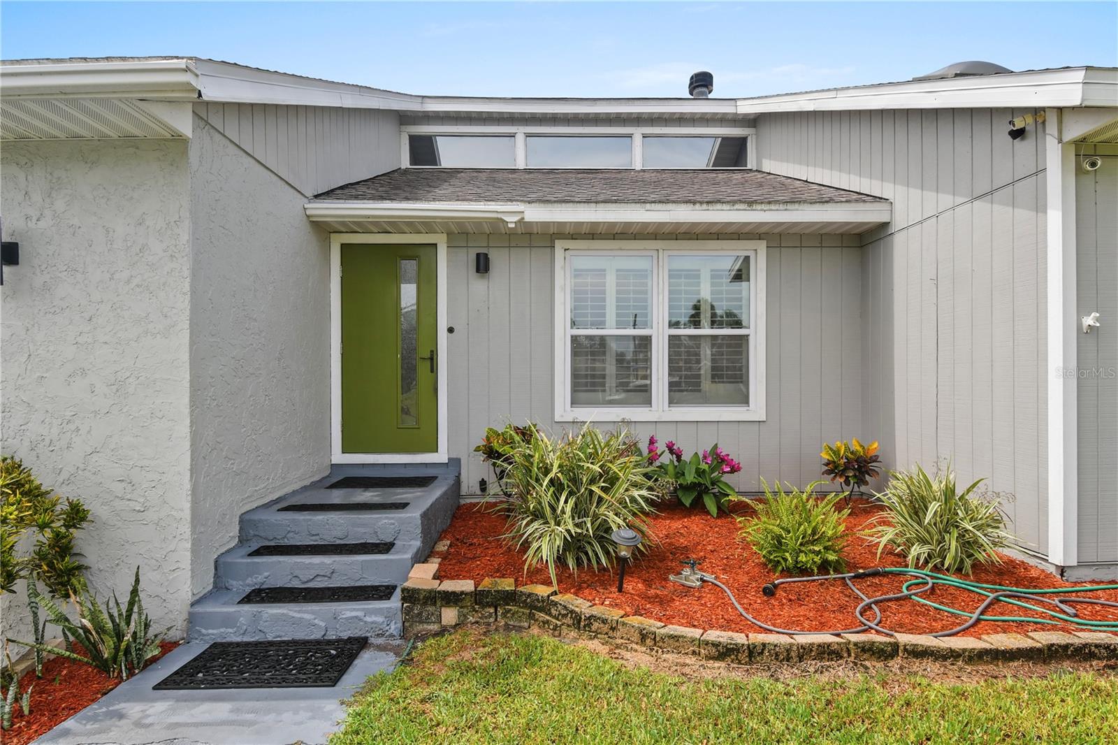 354 WILLOW LN