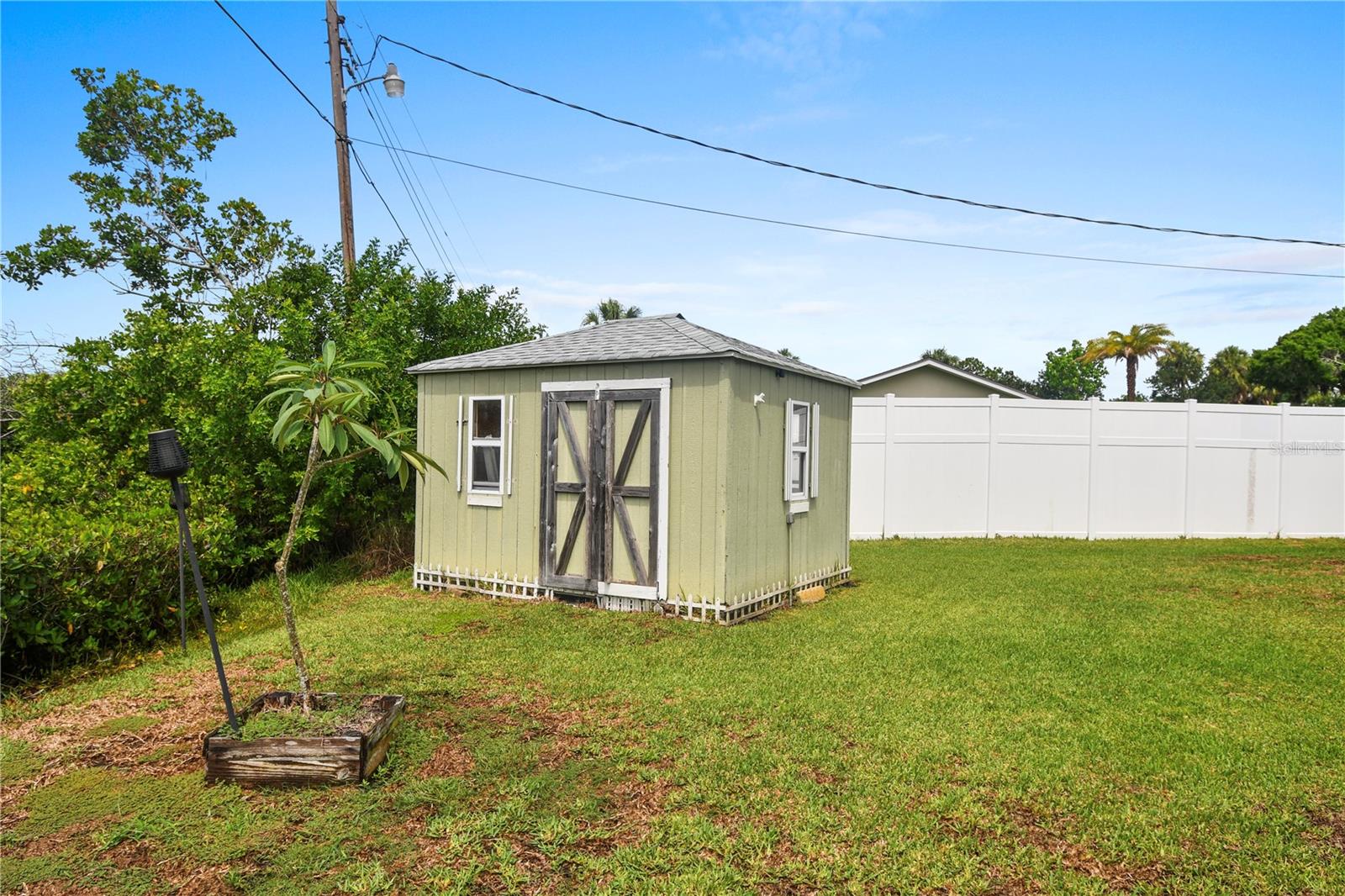 354 WILLOW LN