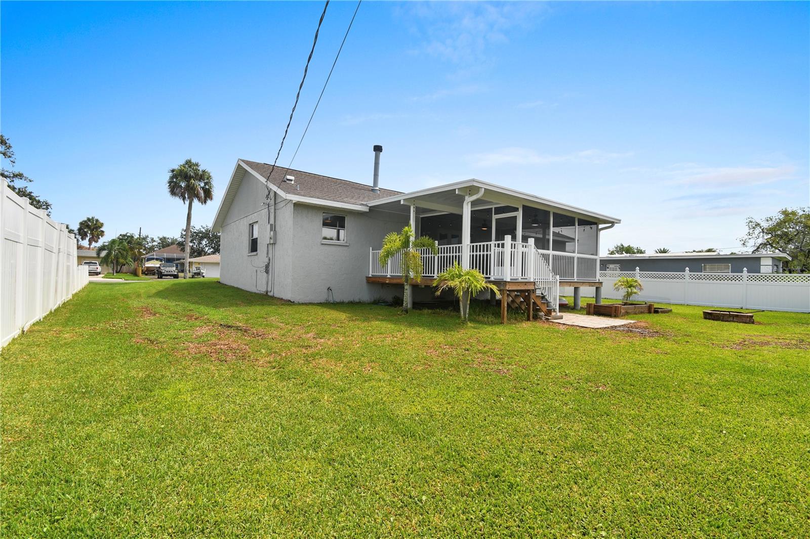 354 WILLOW LN