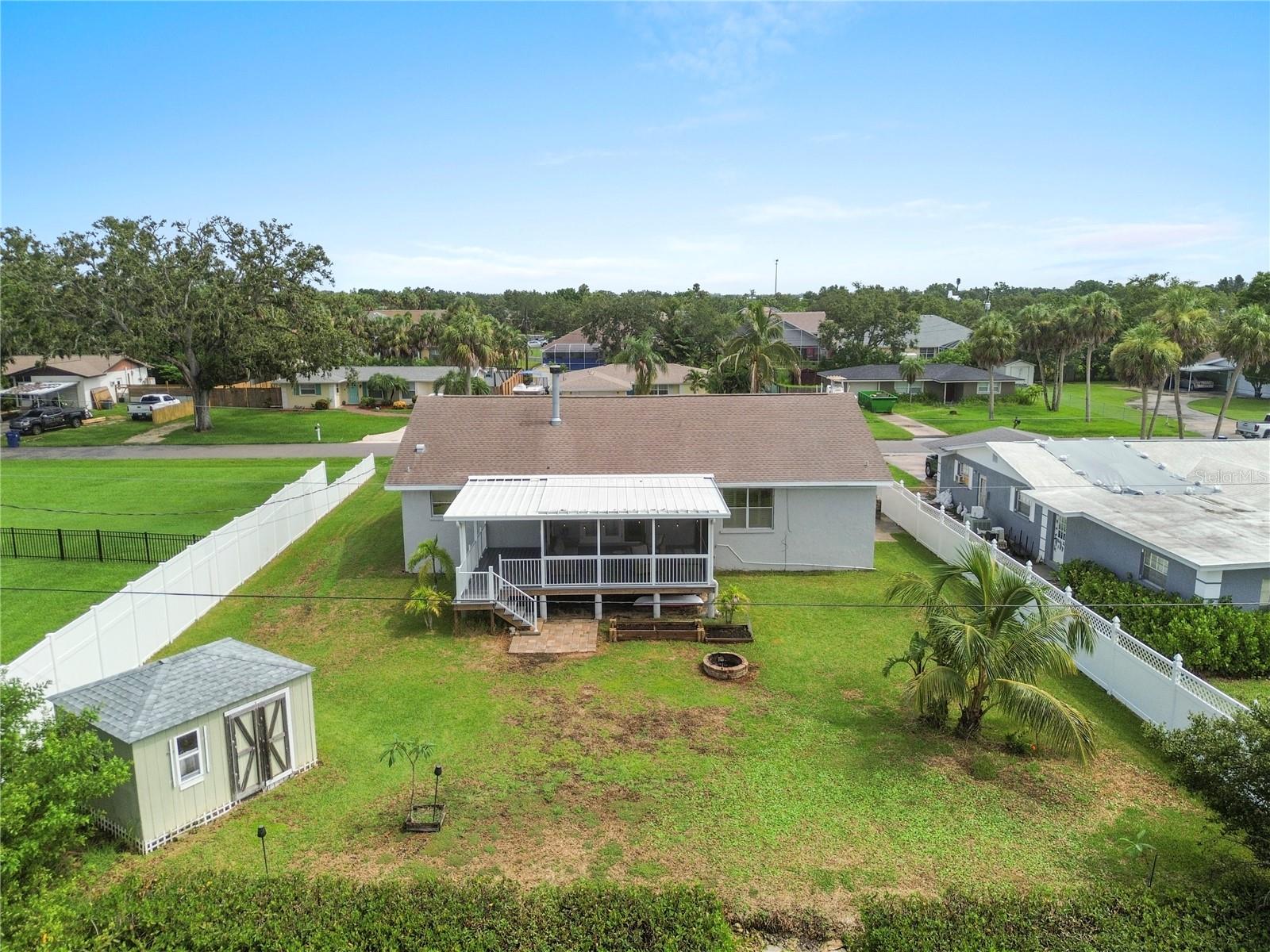 354 WILLOW LN