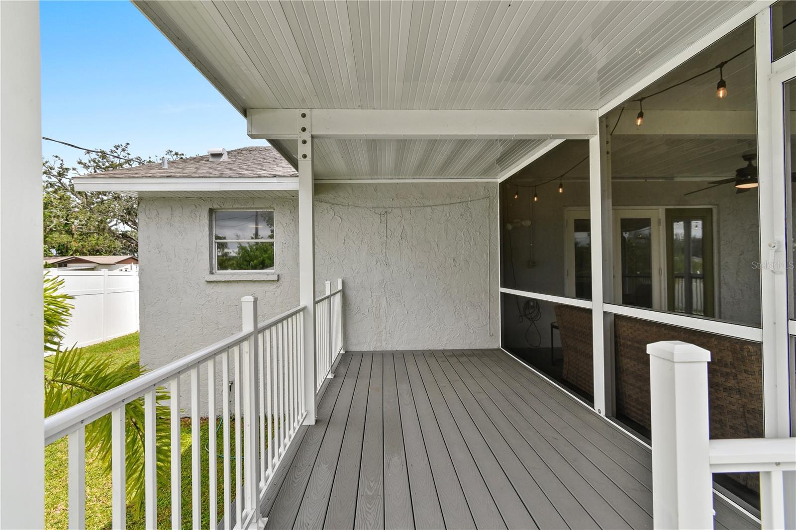 354 WILLOW LN